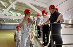 <b><b>力促走访为实实正在正在的成长动能</b></b>